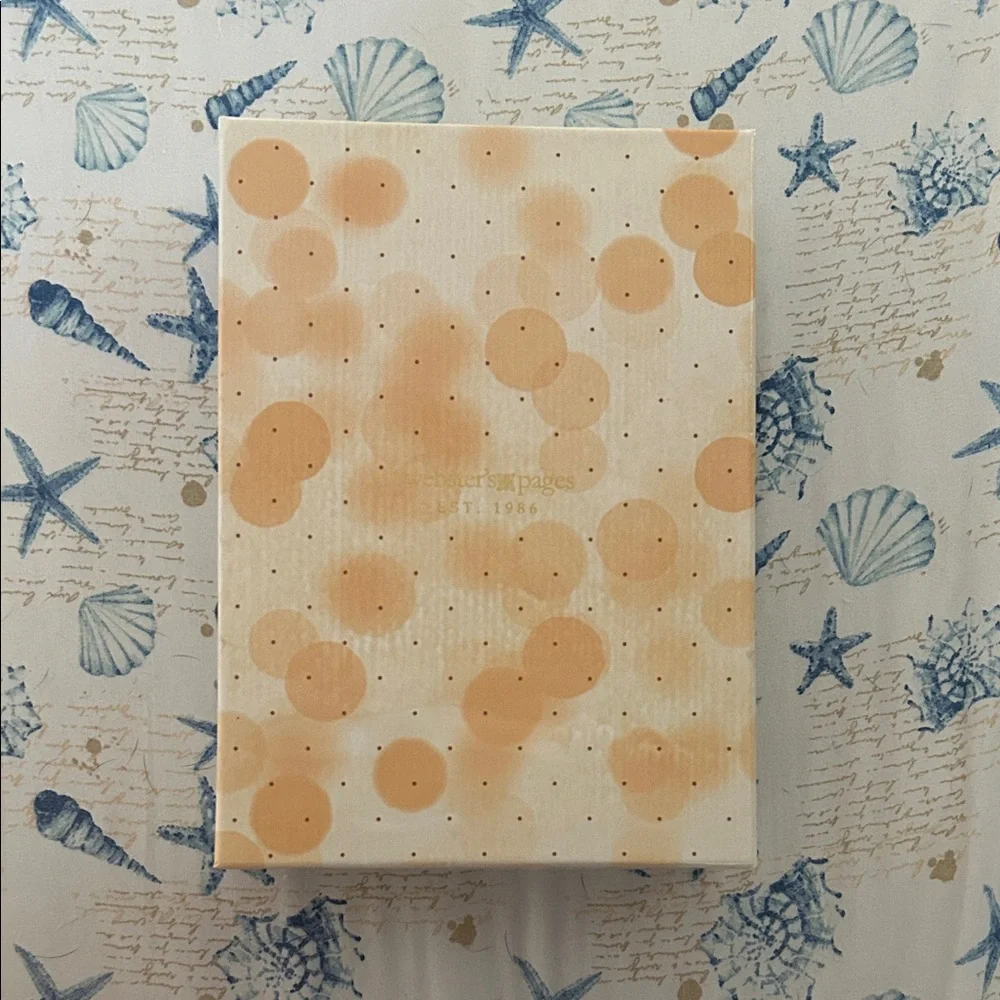 Aqua Planner with Snap Closure